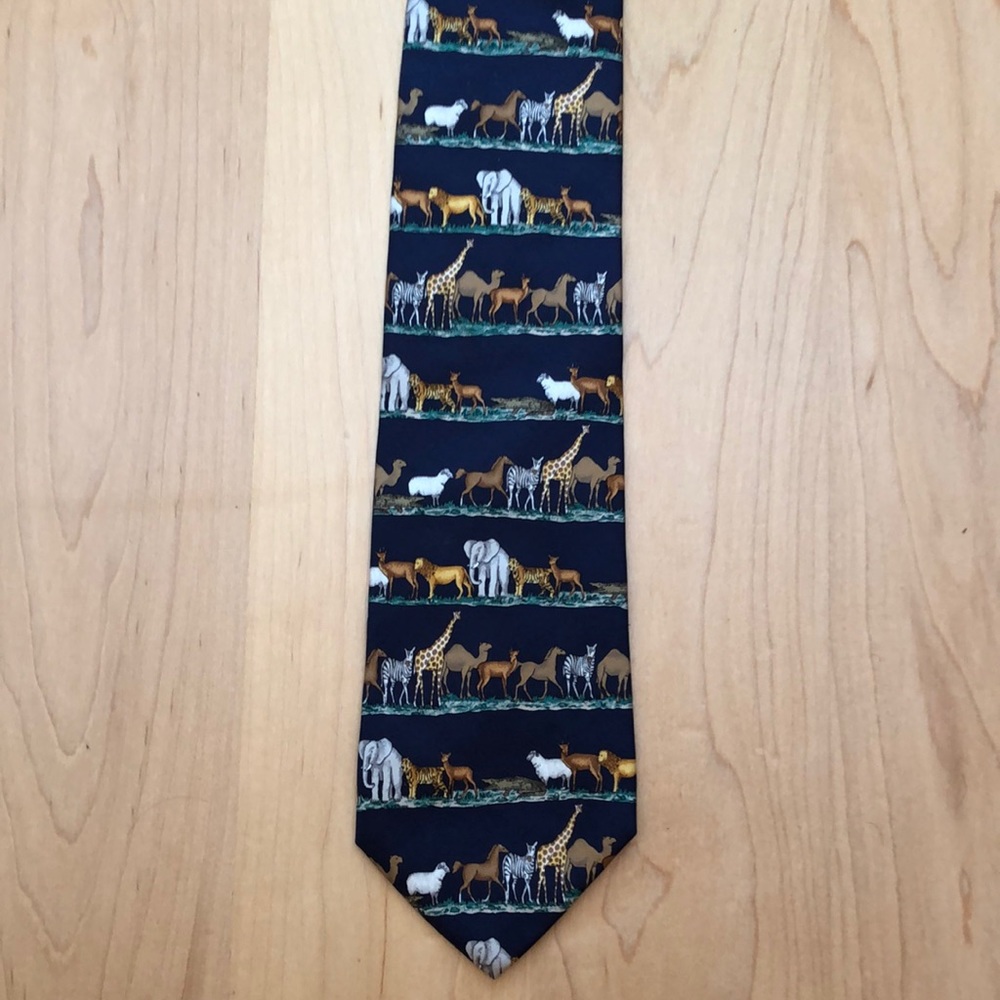 Safari tie